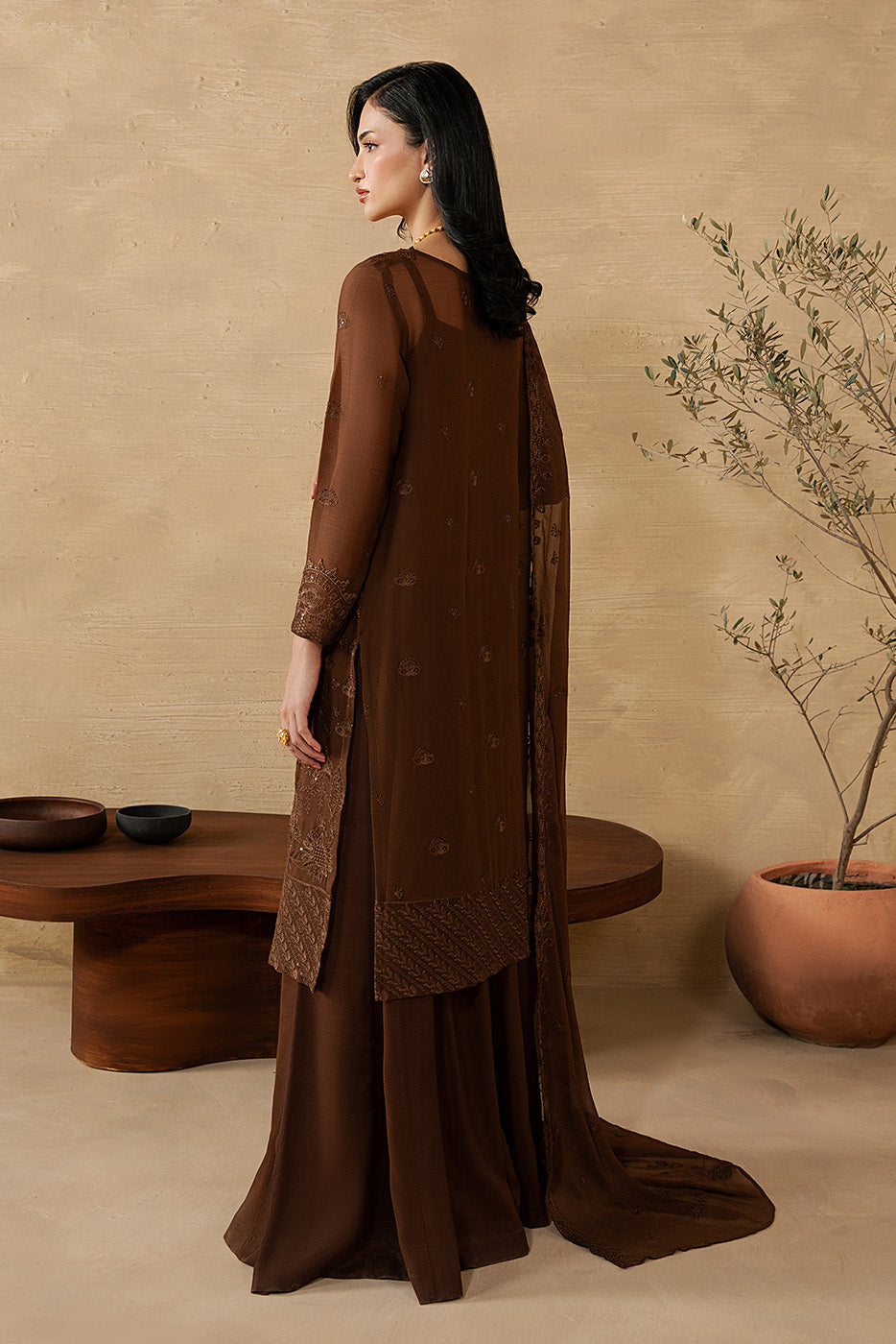 4 PIECE EMBROIDERED CHIFFON SUIT-MOCHA CRÌöME (LUXURY UNSTITCHED)