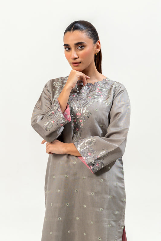 2 PIECE EMBROIDERED SILK SUIT (LUXURY-PRET)