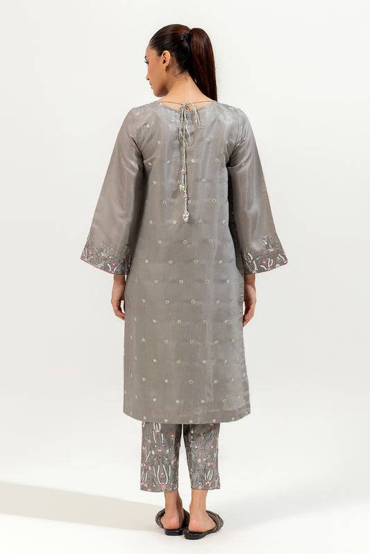 2 PIECE EMBROIDERED SILK SUIT (LUXURY-PRET)