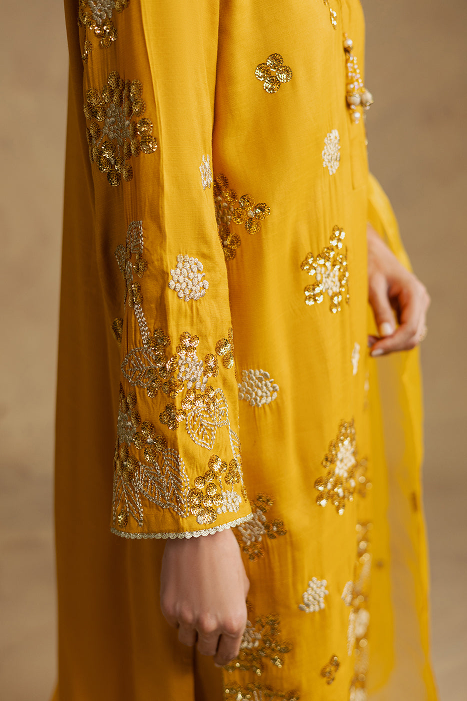 3 PIECE EMBROIDERED SILK SUIT (LUXURY-PRET)