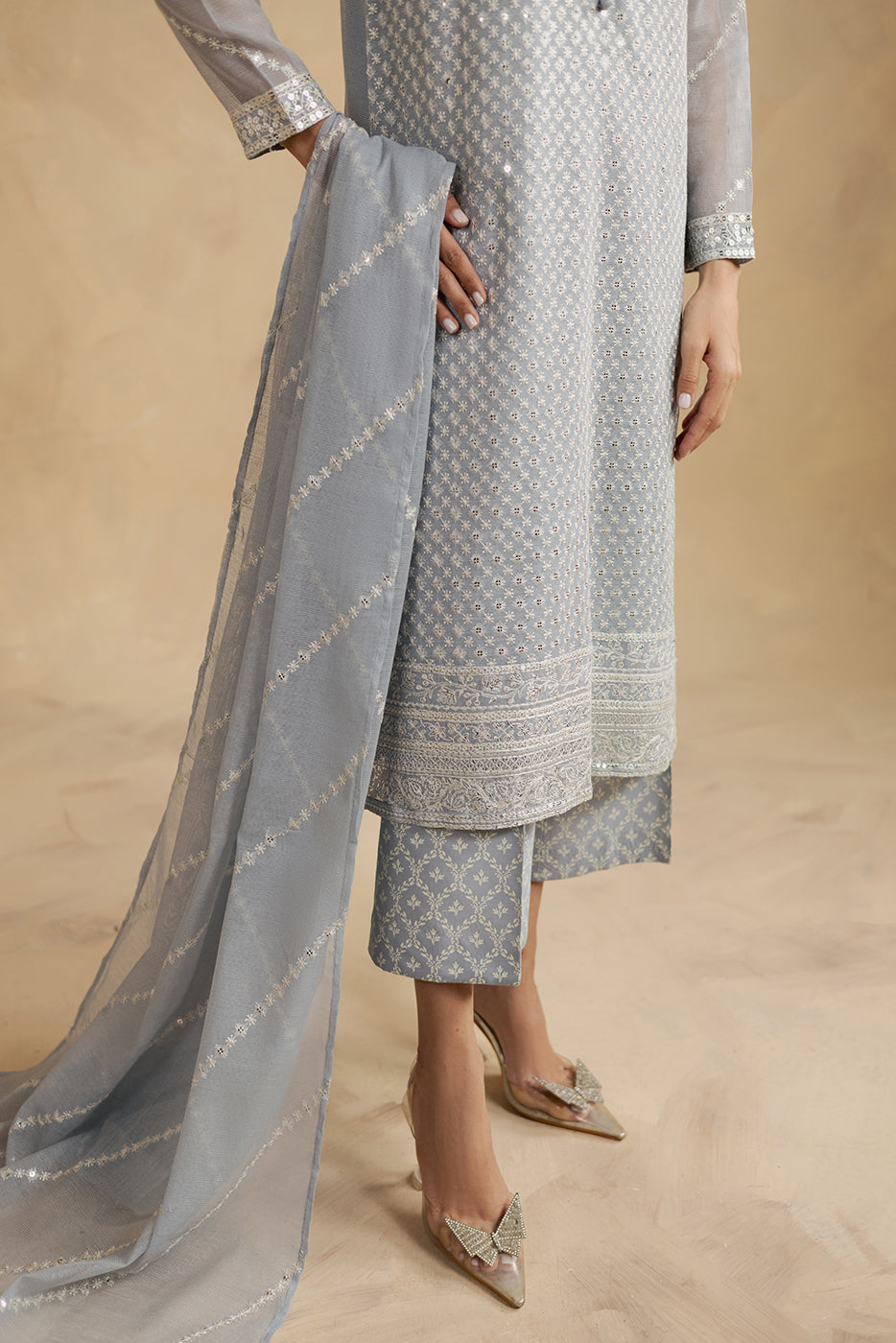 3 PIECE EMBROIDERED COTTON SUIT (LUXURY-PRET)