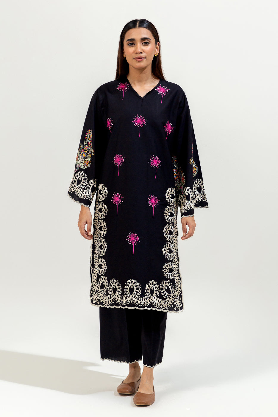 2 PIECE EMBROIDERED CAMBRIC SUIT (PRET)