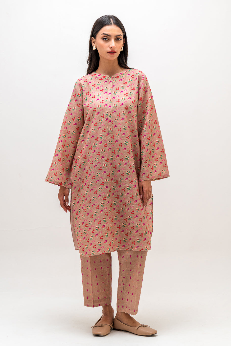 2 PIECE PRINTED KHADDAR SUIT (PRET)