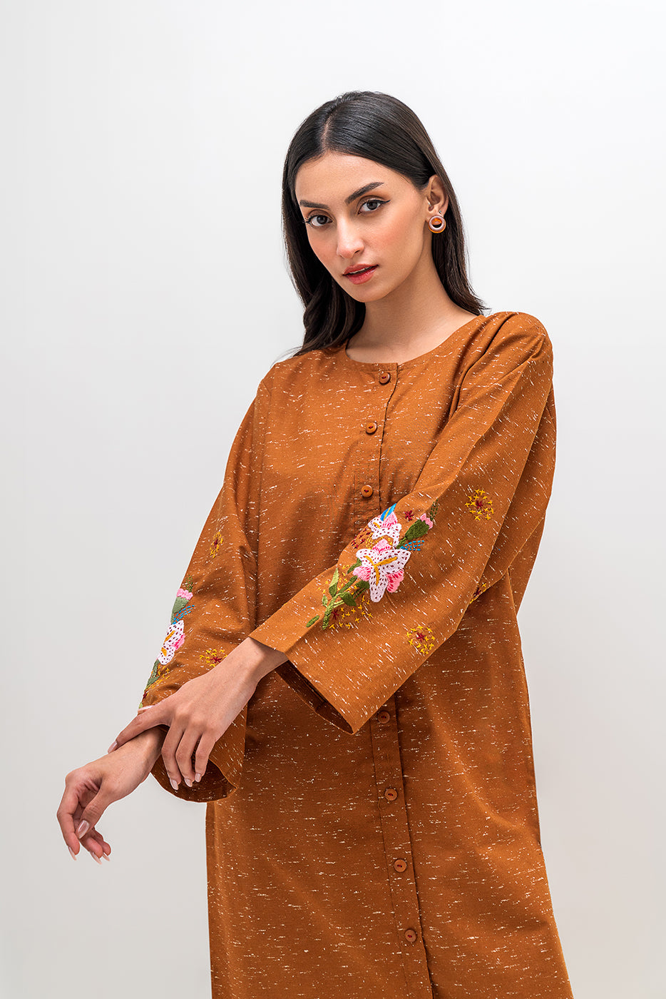 EMBROIDERED KHADDAR SHIRT (PRET)