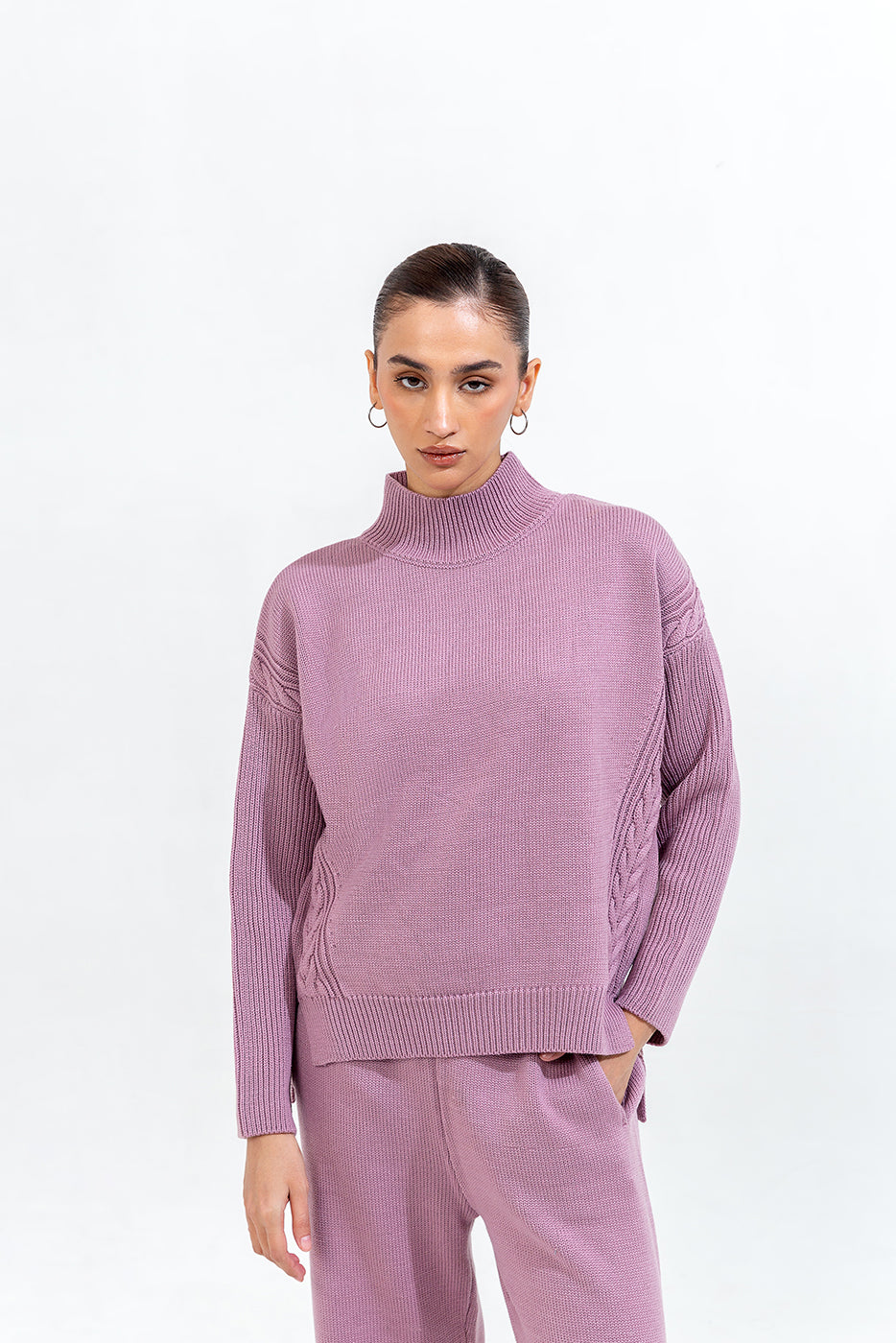 CABLE KNIT PULLOVER