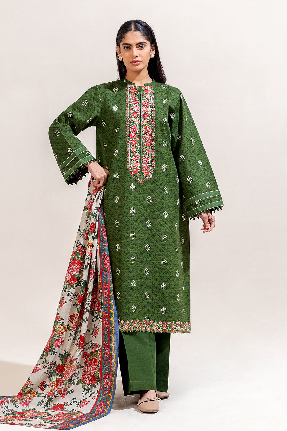 3 PIECE EMBROIDERED KHADDAR SUIT-BASIL ROUGE (UNSTITCHED)