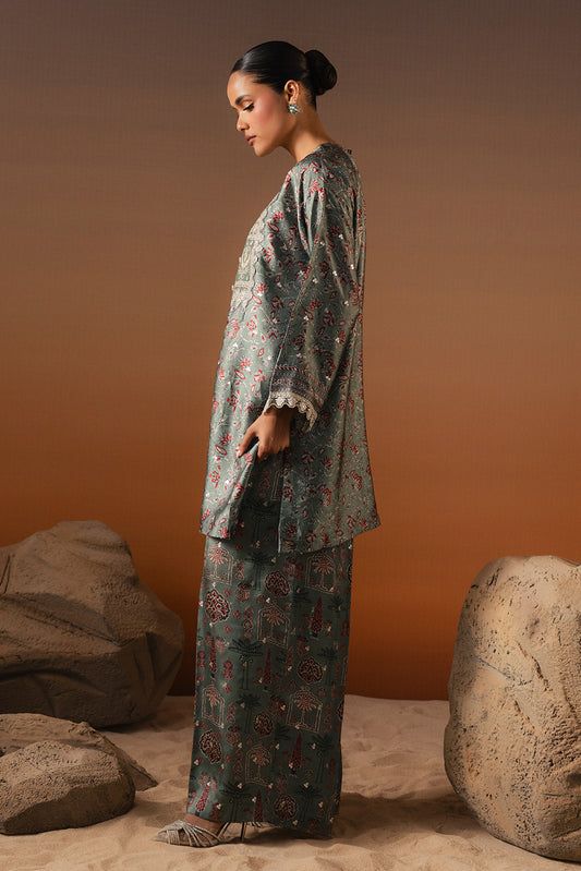 2 PIECE EMBROIDERED SILK SUIT (LUXURY-PRET)