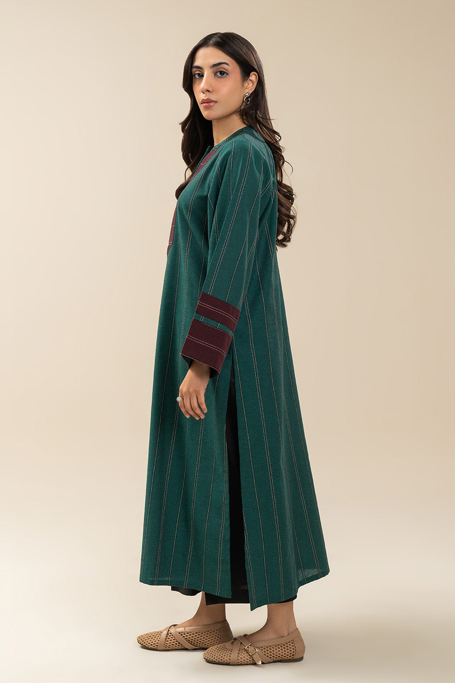 EMBROIDERED COTTON VISCOSE SHIRT (PRET)