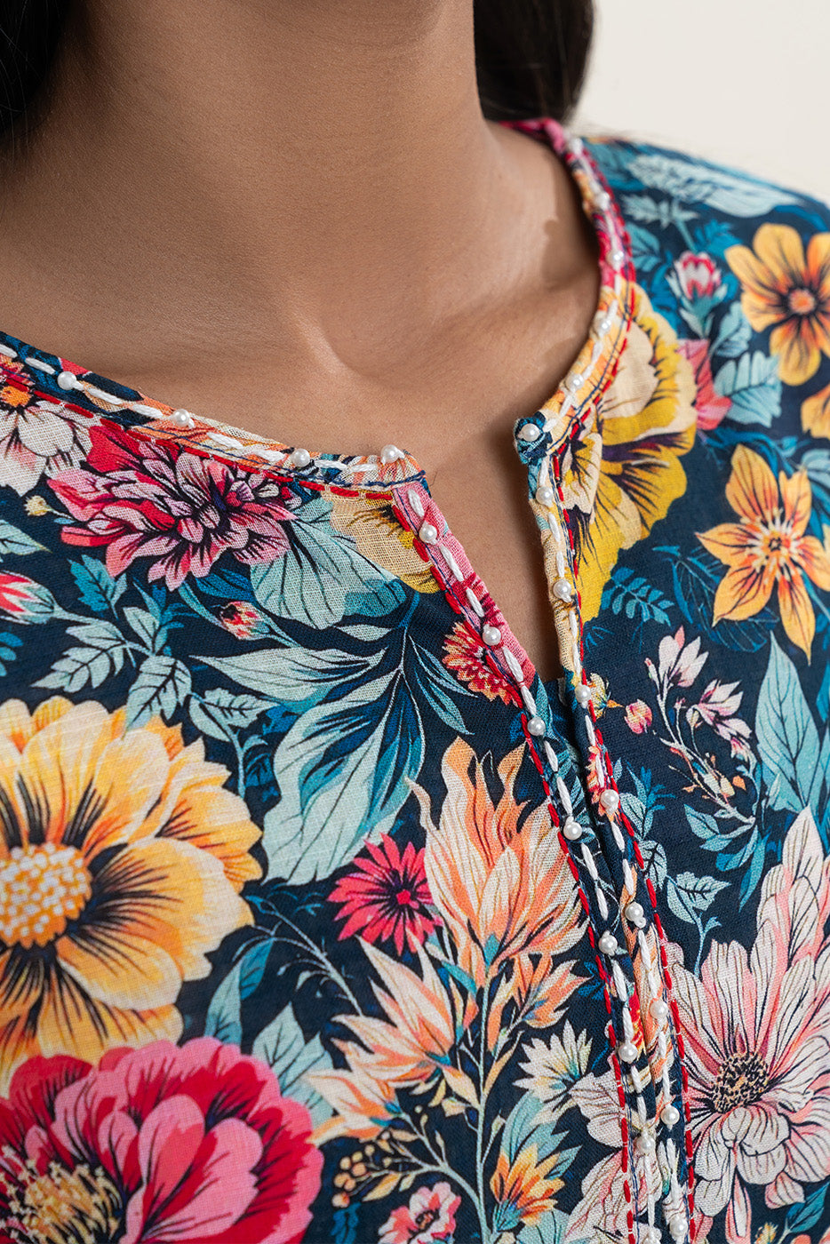 2 PIECE PRINTED KHADDAR SUIT (PRET)