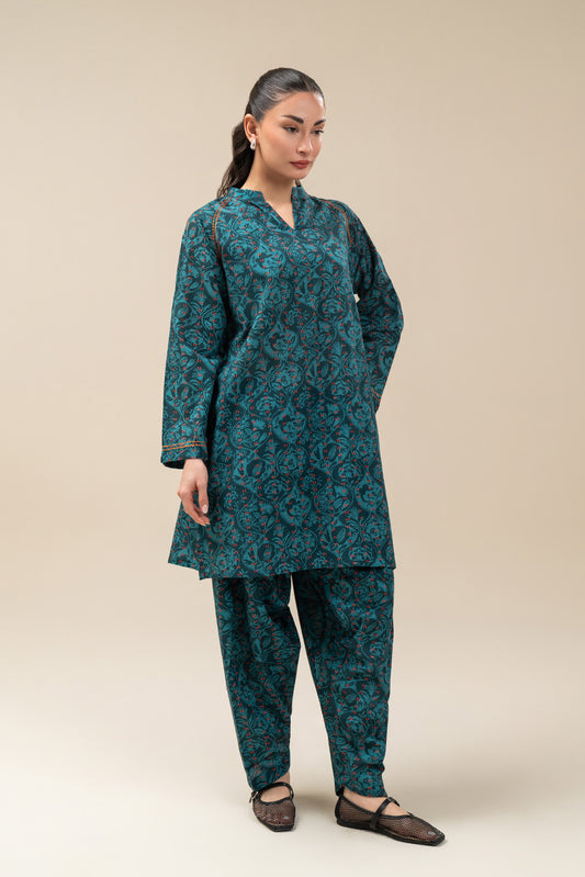 2 PIECE PRINTED KHADDAR SUIT (PRET)
