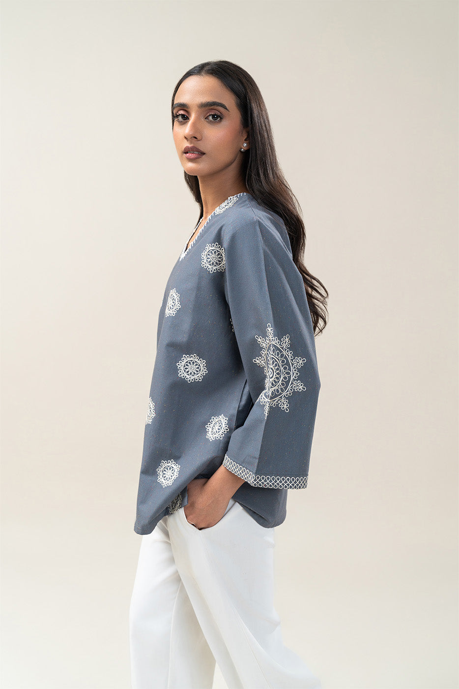 EMBROIDERED MULTI NEPS TOP (PRET)