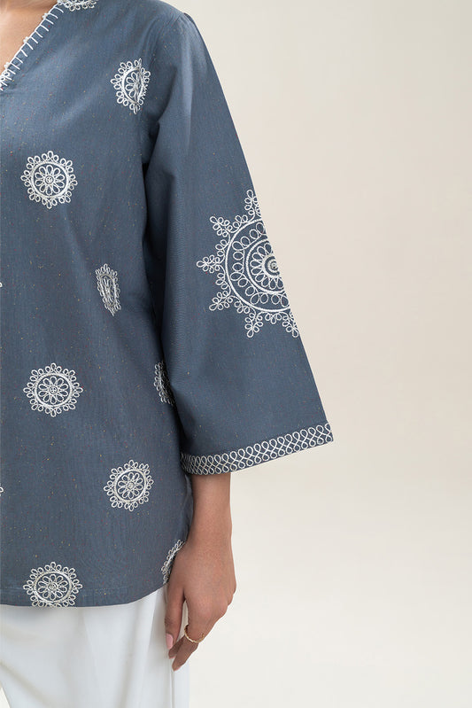 EMBROIDERED MULTI NEPS TOP (PRET)