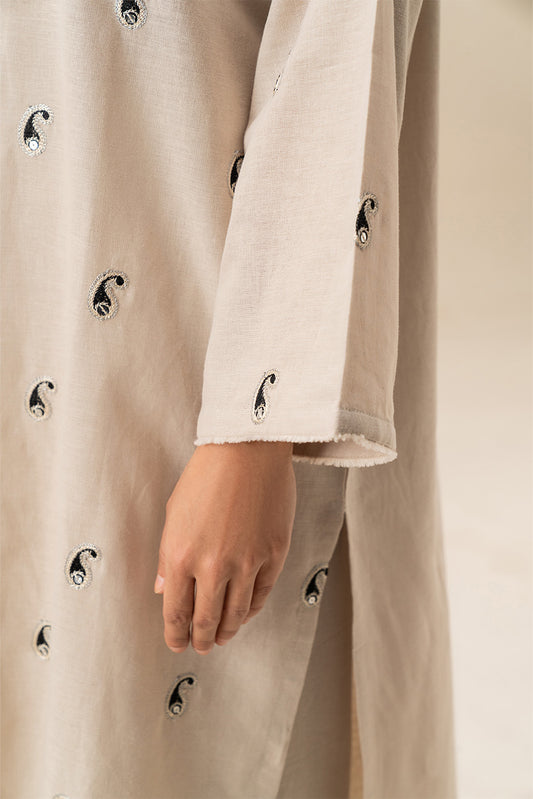 2 PIECE EMBROIDERED COTTON LINEN SUIT (PRET)