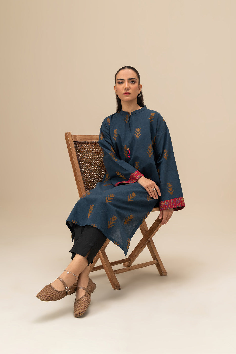 BASIC JACQUARD SHIRT (PRET)