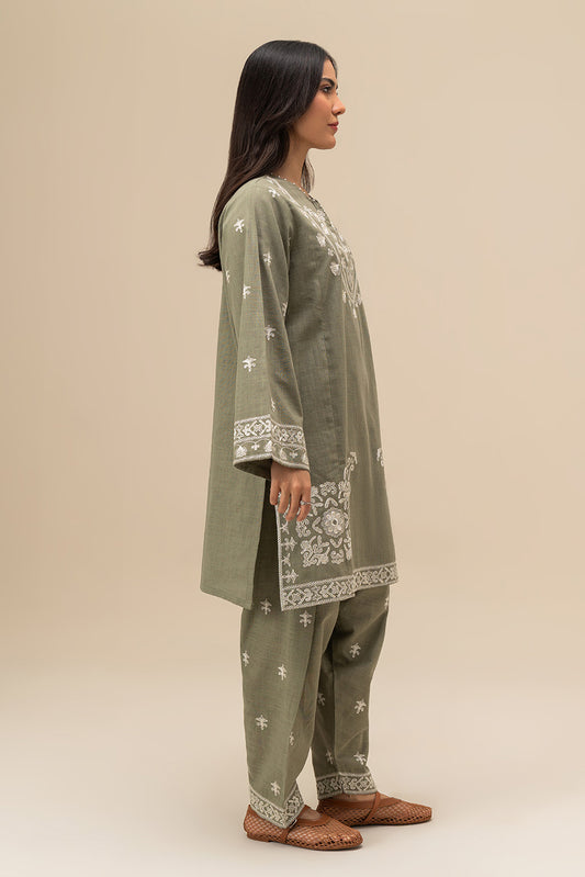 2 PIECE EMBROIDERED TWO WAY SLUB SUIT (PRET)