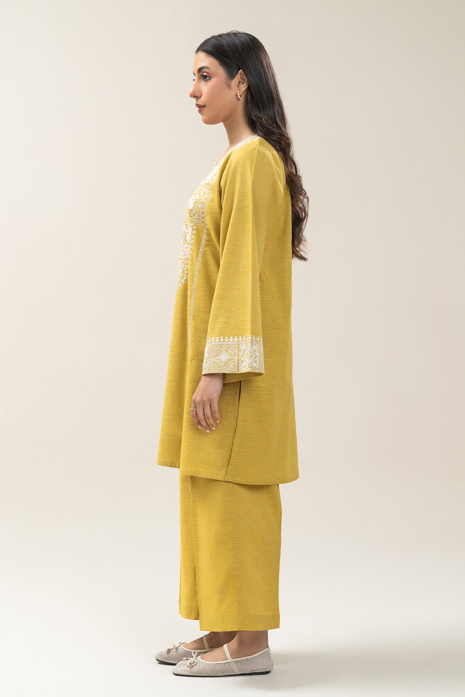 2 PIECE EMBROIDERED MULTI NEPS SUIT (PRET)