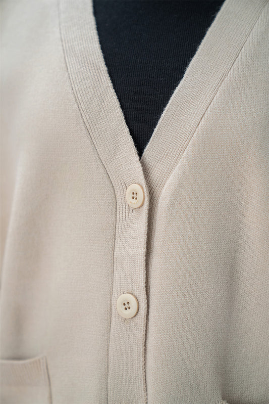 V-NECK LOOSE FIT CARDIGAN