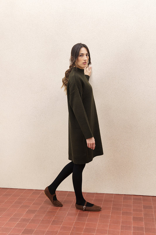 CREWNECK LONG SLEEVE KNIT DRESS