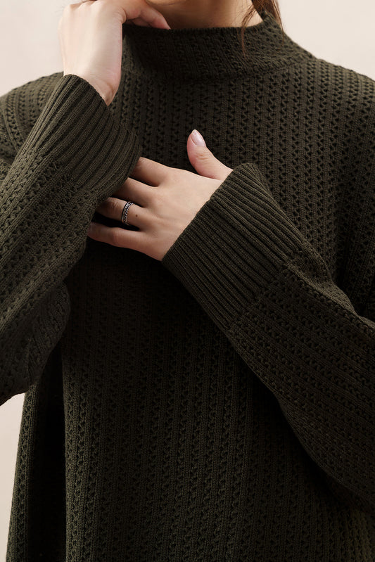 CREWNECK LONG SLEEVE KNIT DRESS