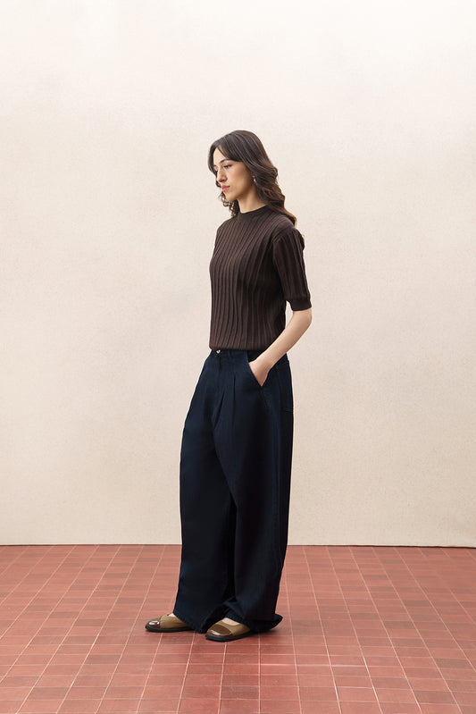 CROPPED SOFT KNIT PULLOVER