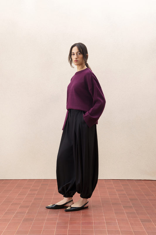 RELAXED FIT KNITTED PULLOVER