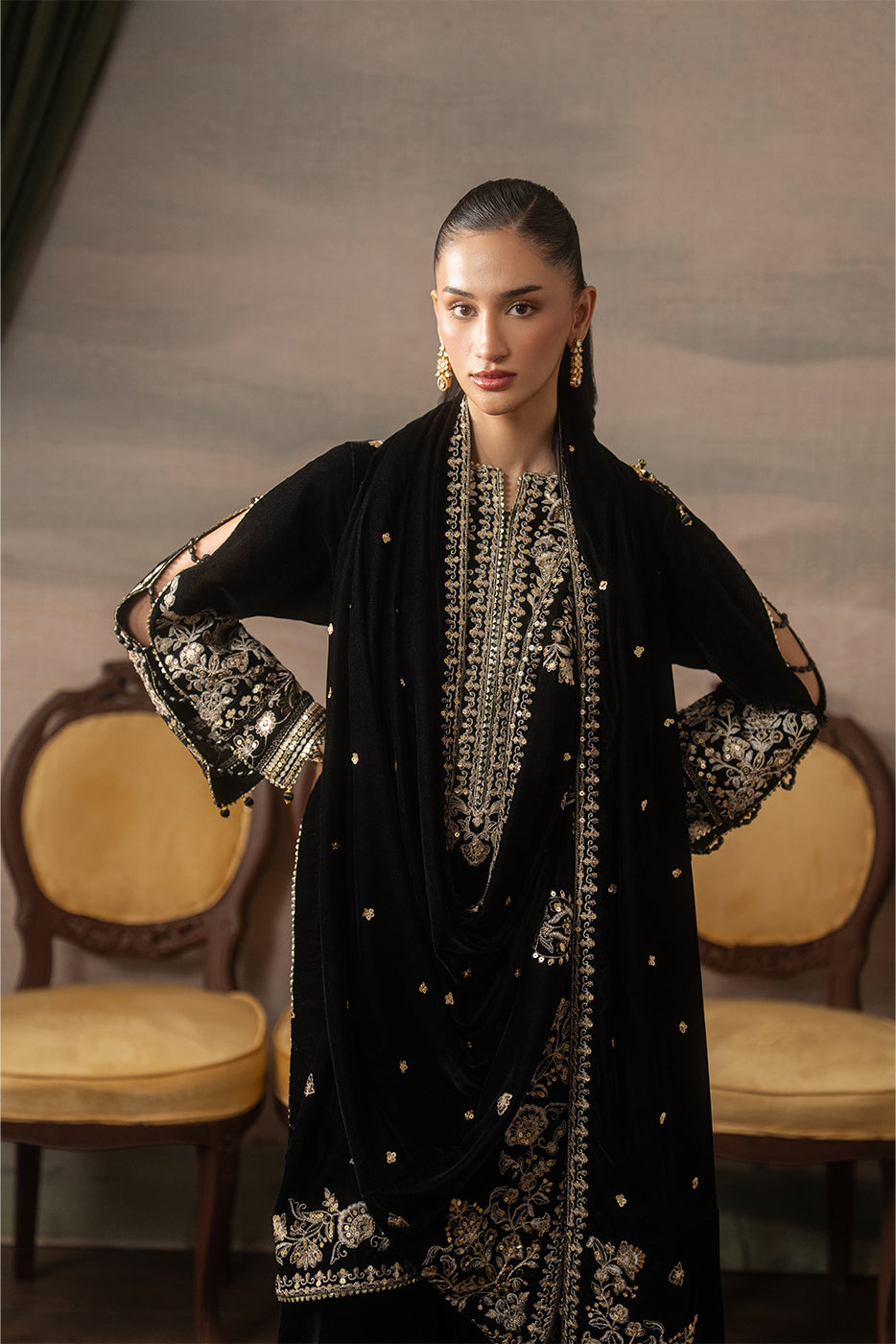 3 PIECE EMBROIDERED VELVET SUIT-MIDNIGHT SOIRÉE ( LUXURY UNSTITCHED )