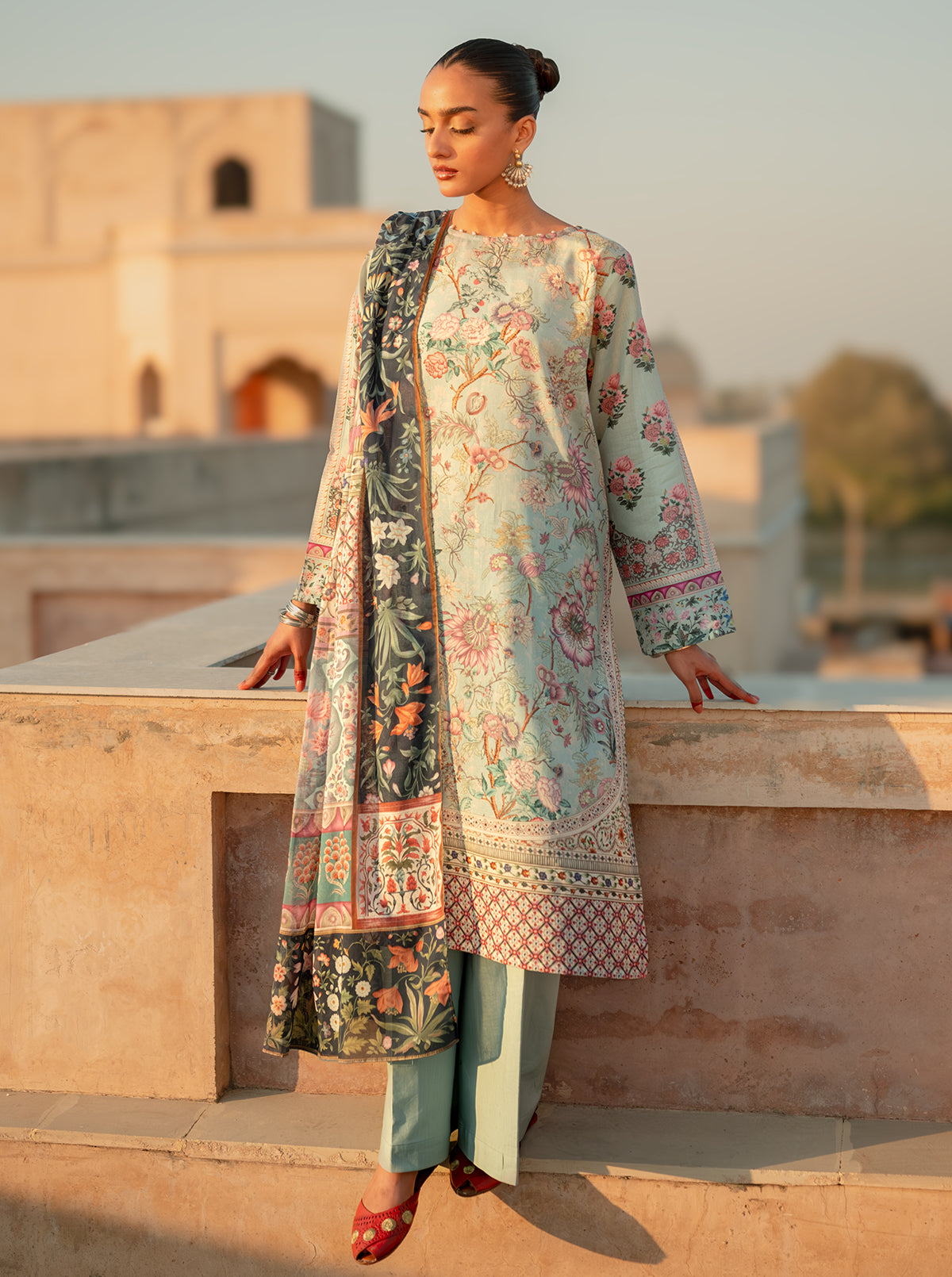 3 PIECE PRINTED LAWN SUIT-SOUL BLUE (UNSTITCHED)