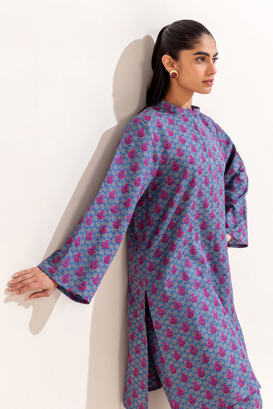 2 PIECE PRINTED KHADDAR SUIT-PLUM FANTASY (UNSTITCHED)