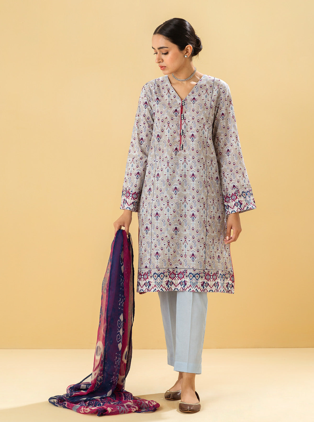 2 PIECE - PRINTED LAWN SUIT - PEARL GREY MORBAGH SU_22   