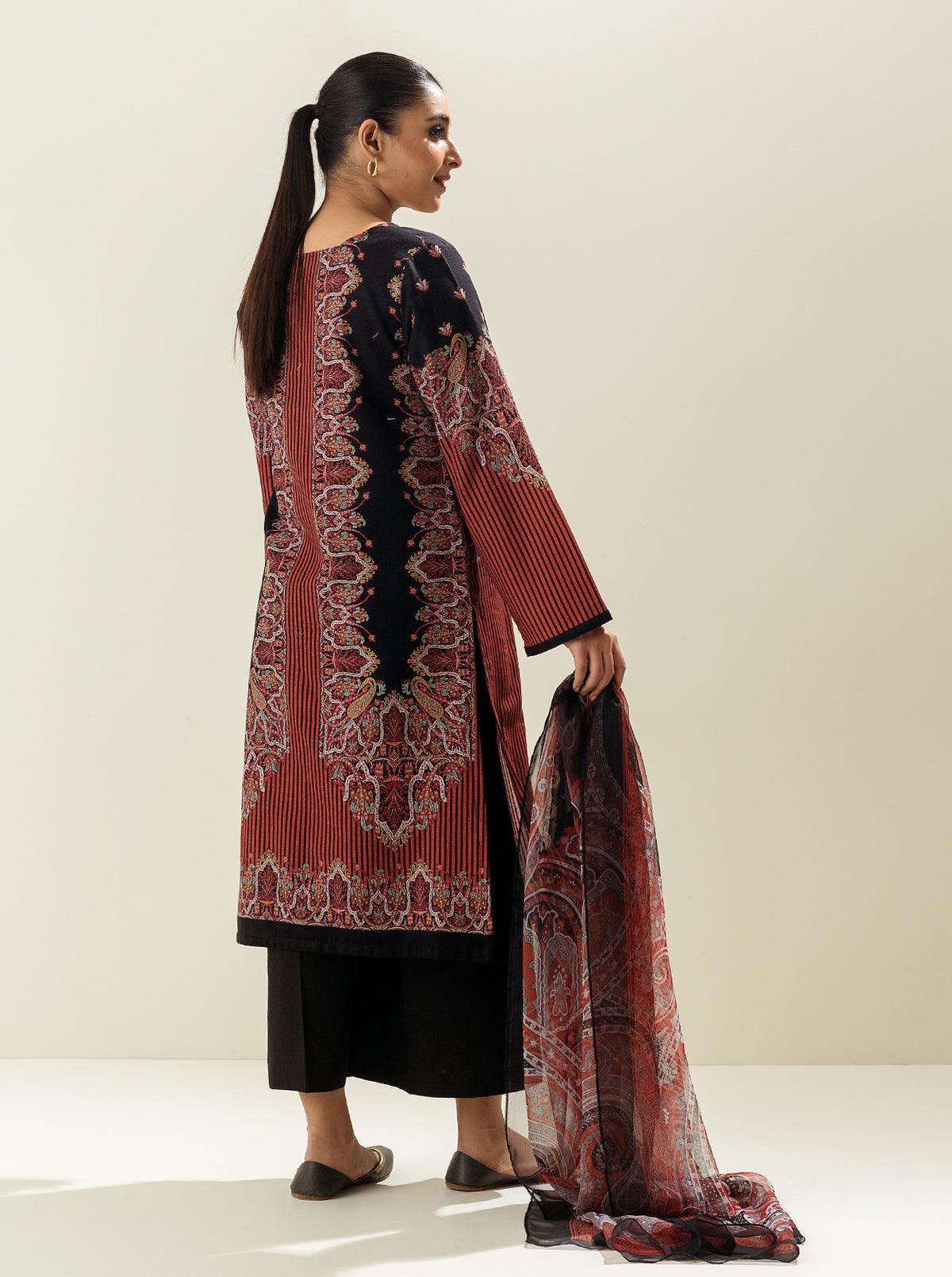 3 PIECE - PRINTED KHADDAR SUIT - SMOKY SALMON MORBAGH WN_22   
