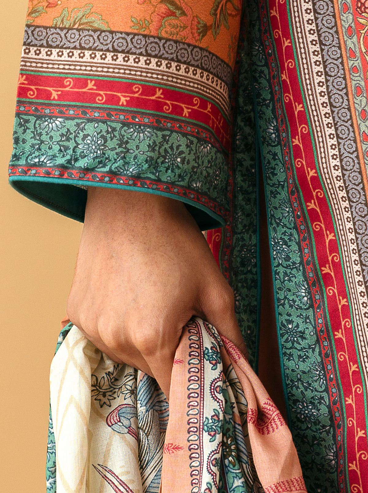 3 PIECE - PRINTED LAWN SUIT - FLORAL CANDY MORBAGH SU_22   