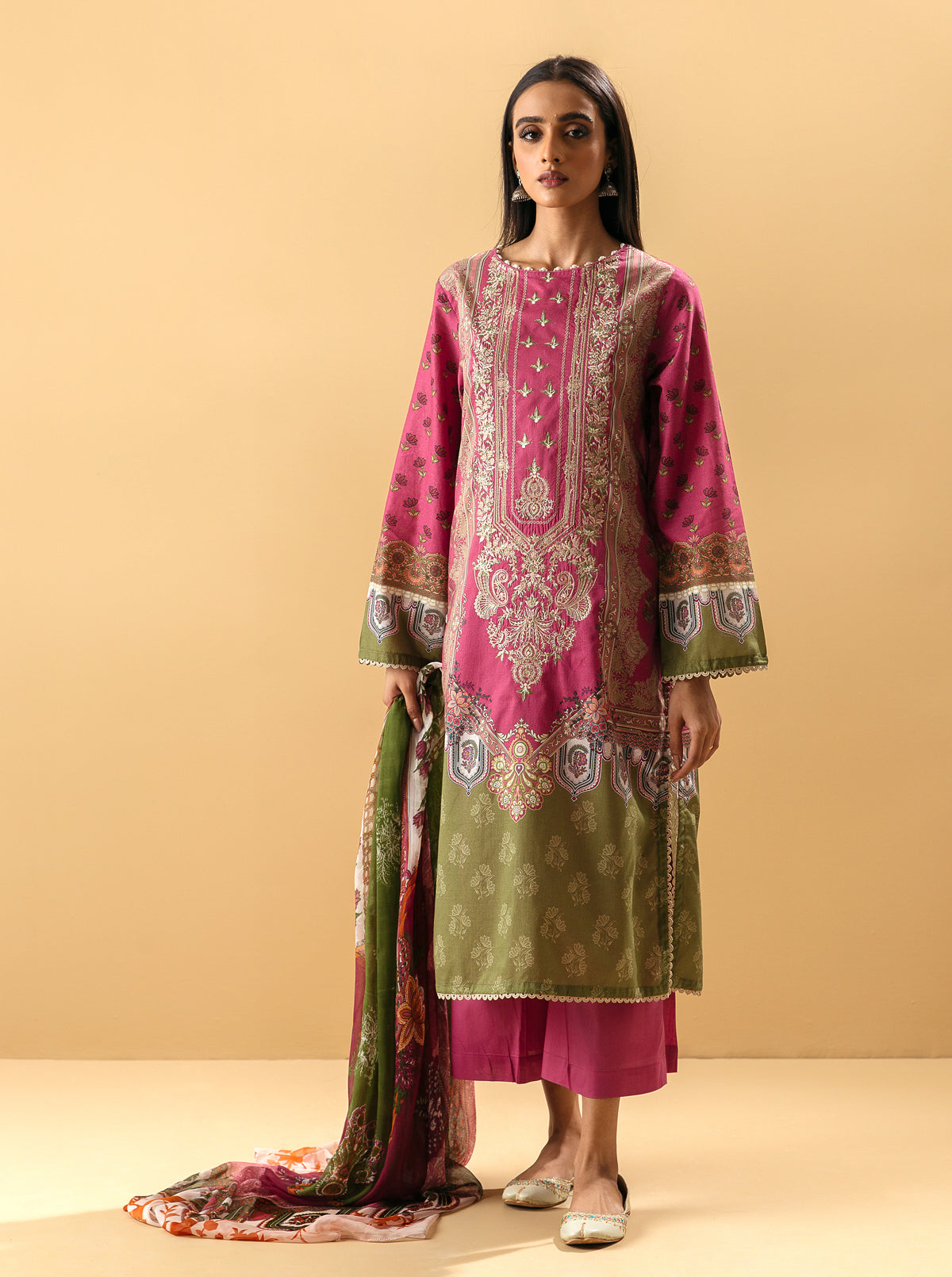 3 PIECE - EMBROIDERED LAWN SUIT - ETERNAL BLISS MORBAGH SU_22   