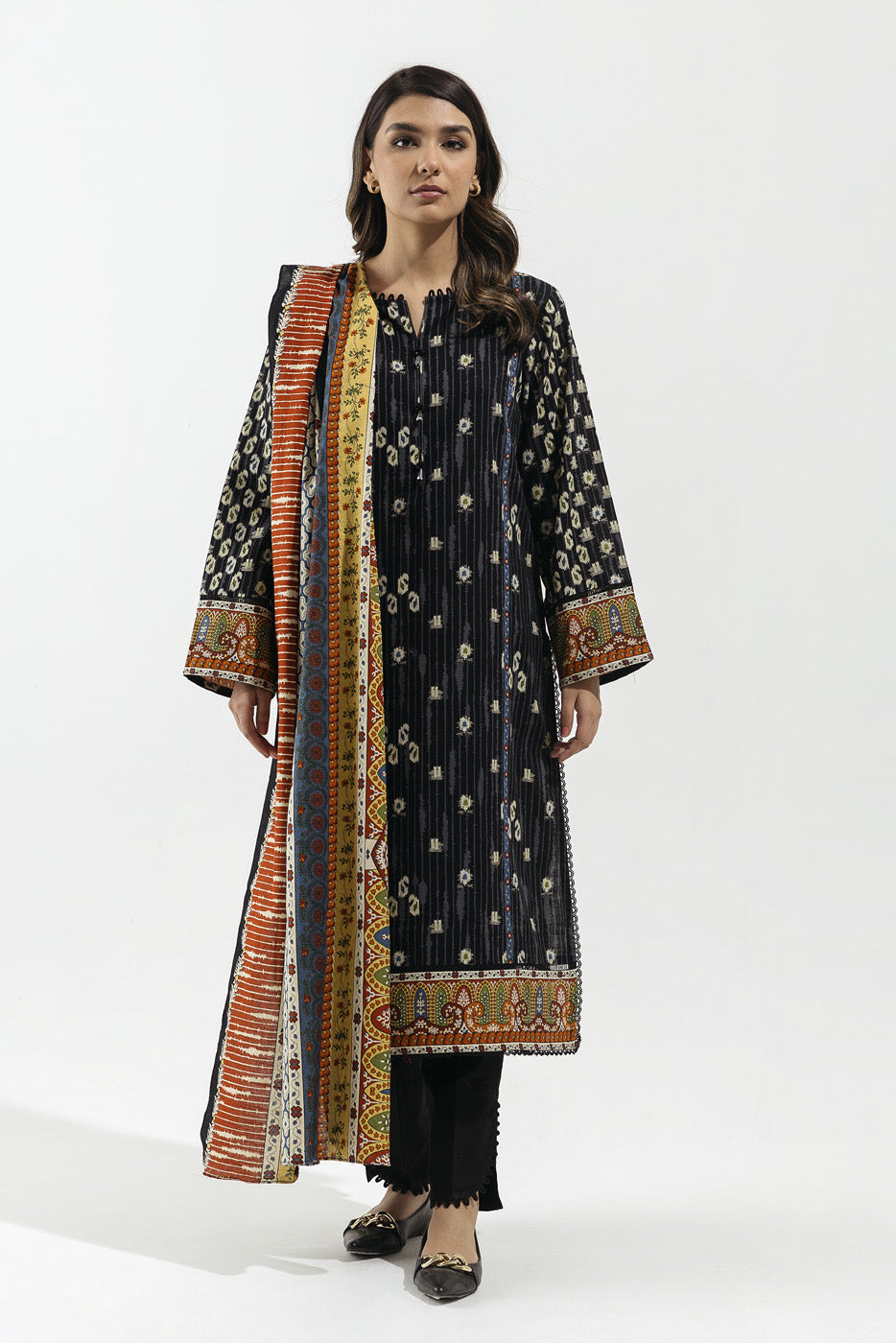 2 PIECE - PRINTED KHADDAR SUIT - EBONY TWILL