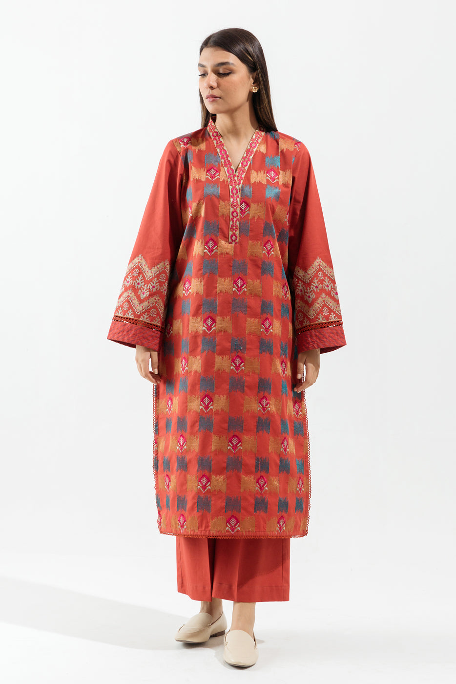 2 PIECE - EMBROIDERED KHADDAR SUIT - RUSTIC WEAVE