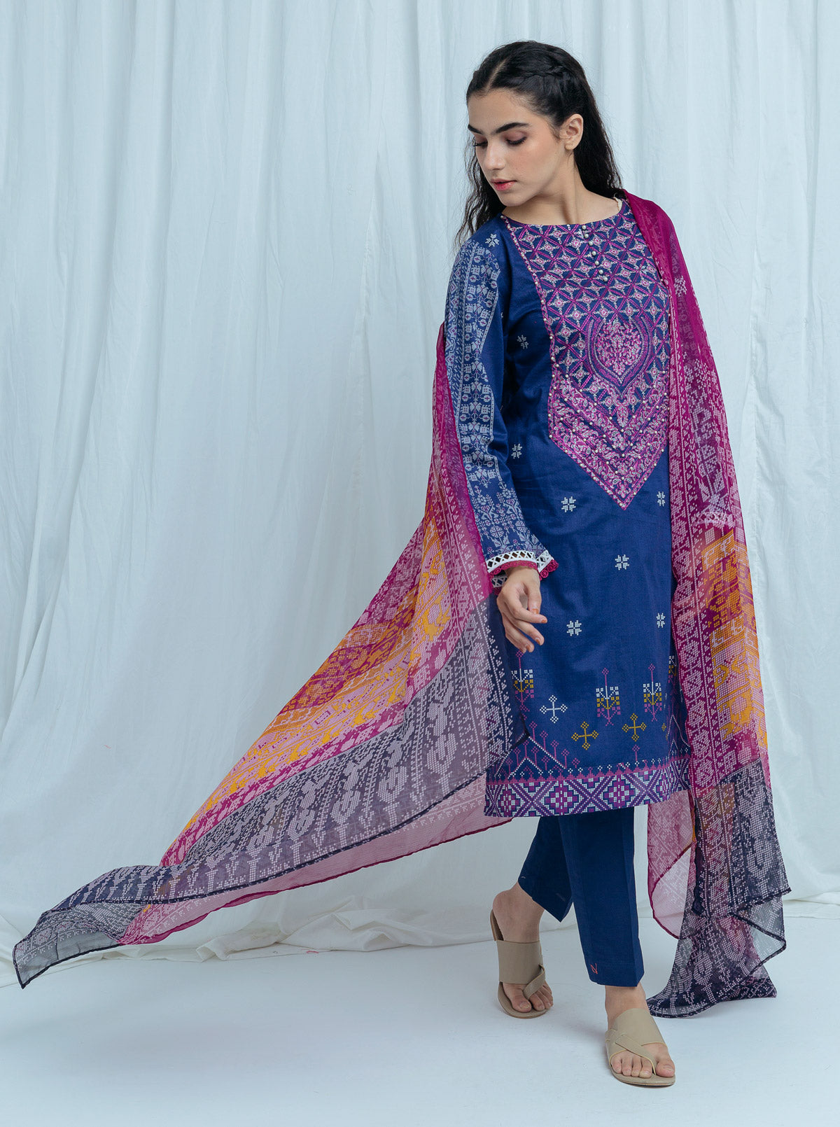 LUXURIOUS BLUE-EMBROIDERED-3P (UNSTITCHED)