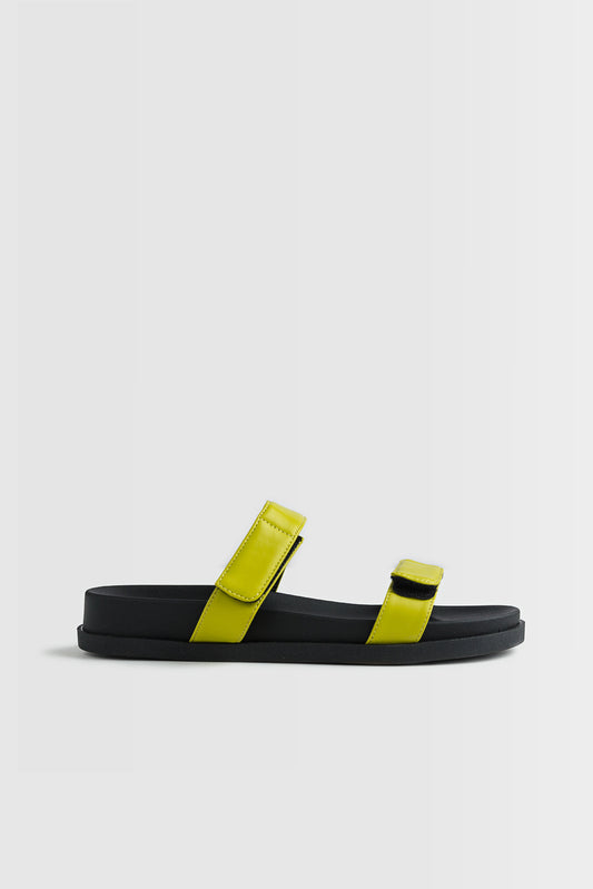 FOOTWEAR