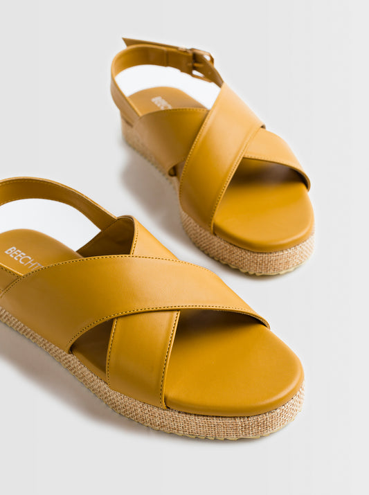 FOOTWEAR