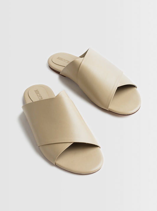 FOOTWEAR