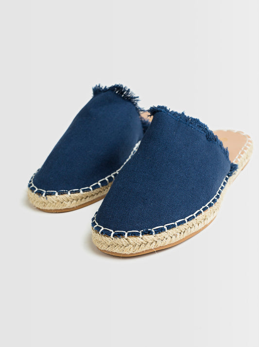 FOOTWEAR
