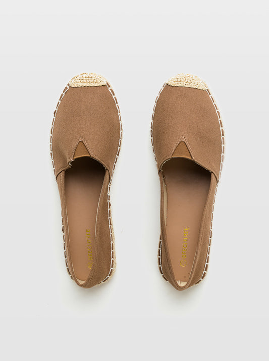 FOOTWEAR