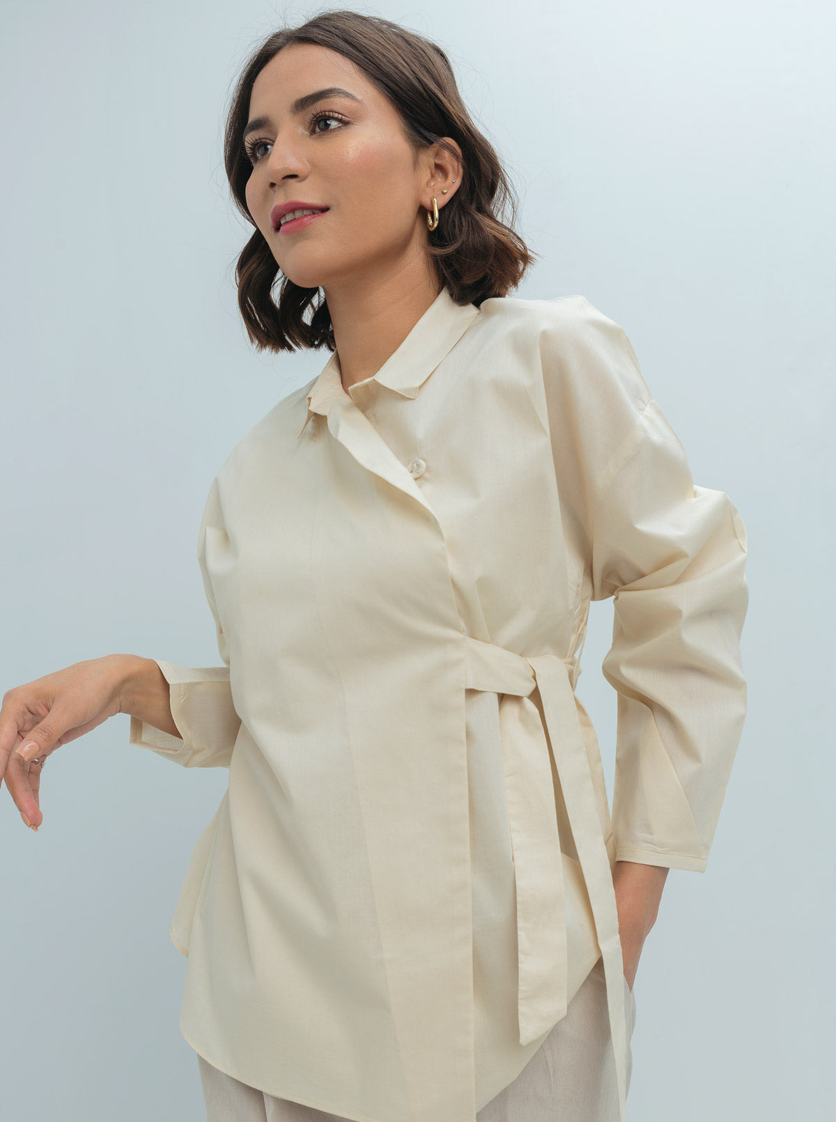 OFFWHITE COLLAR WRAP TOP