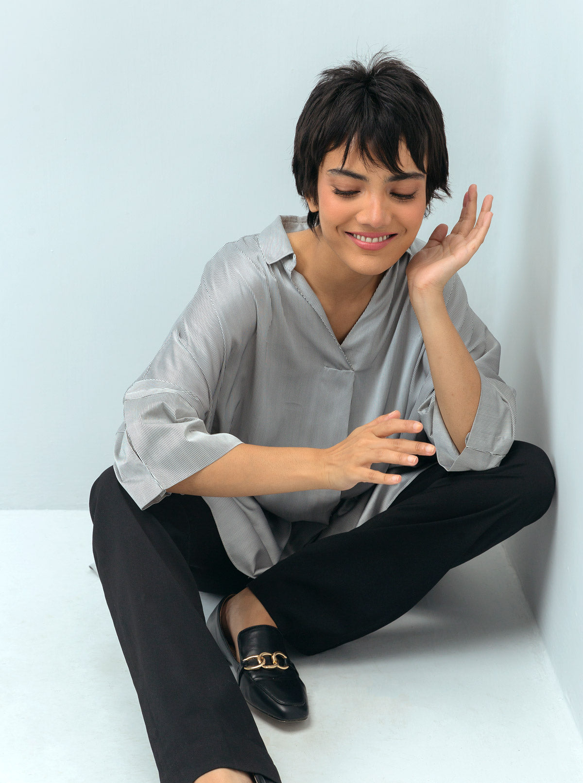 GRAY STRIPED BAGGY SILK COLLAR SHIRT