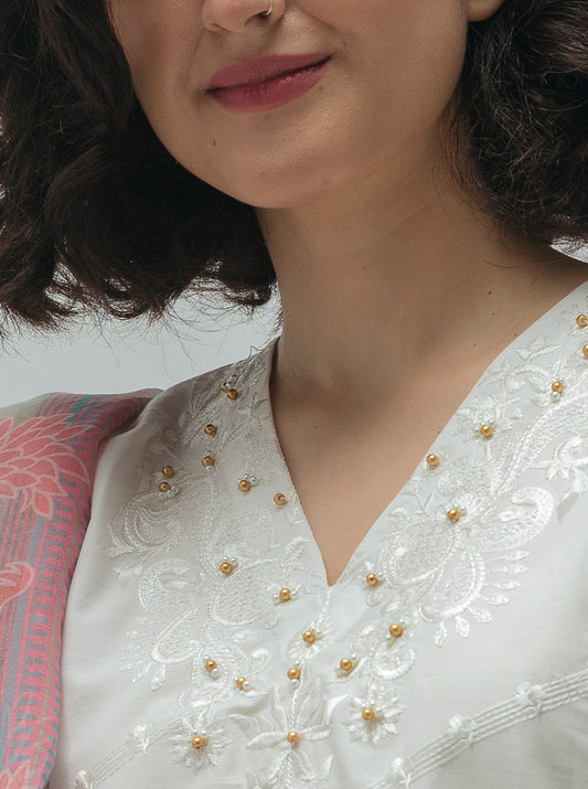 2 PIECE EMBROIDERED LAWN SUIT (PRET)