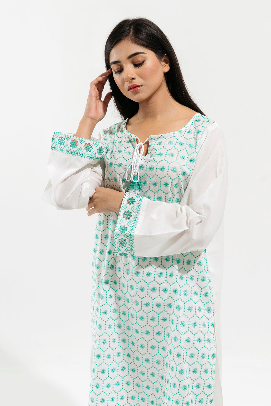 EMBROIDERED LAWN SHIRT (PRET)