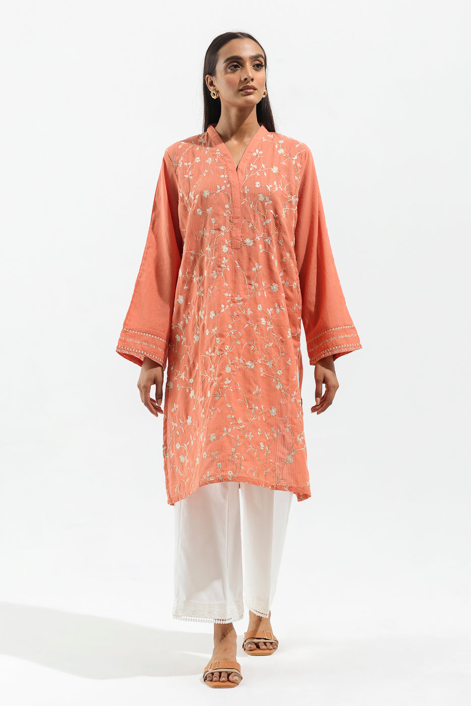 EMBROIDERED LAWN SHIRT(PRET)