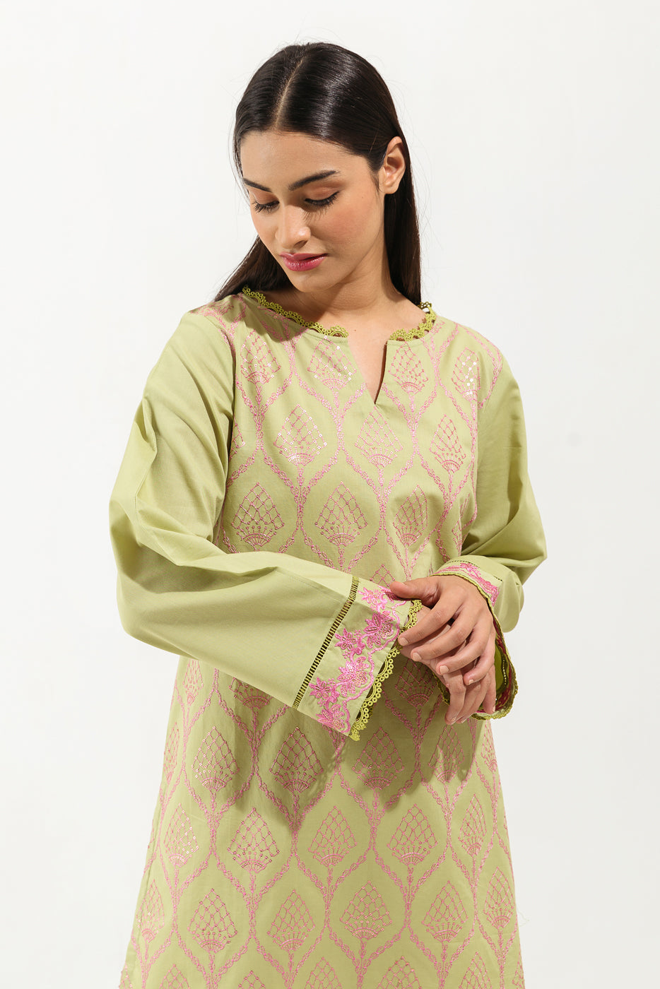 EMBROIDERED LAWN SHIRT (PRET)