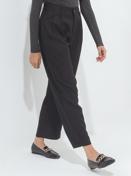 BLACK STRAIGHT TAILORED PANTS