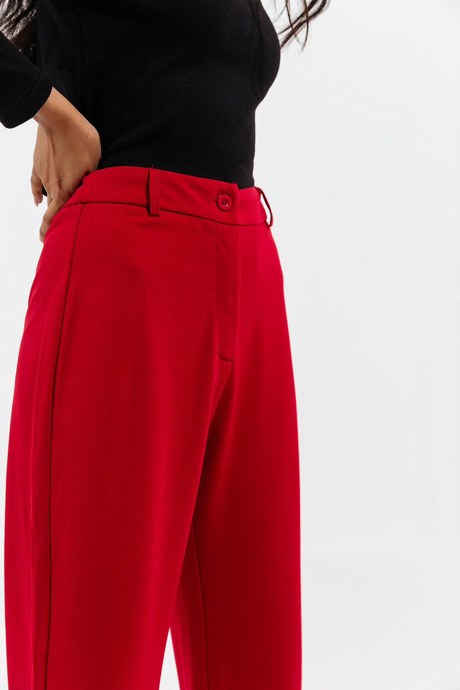 RED WIDE LEG PANTS