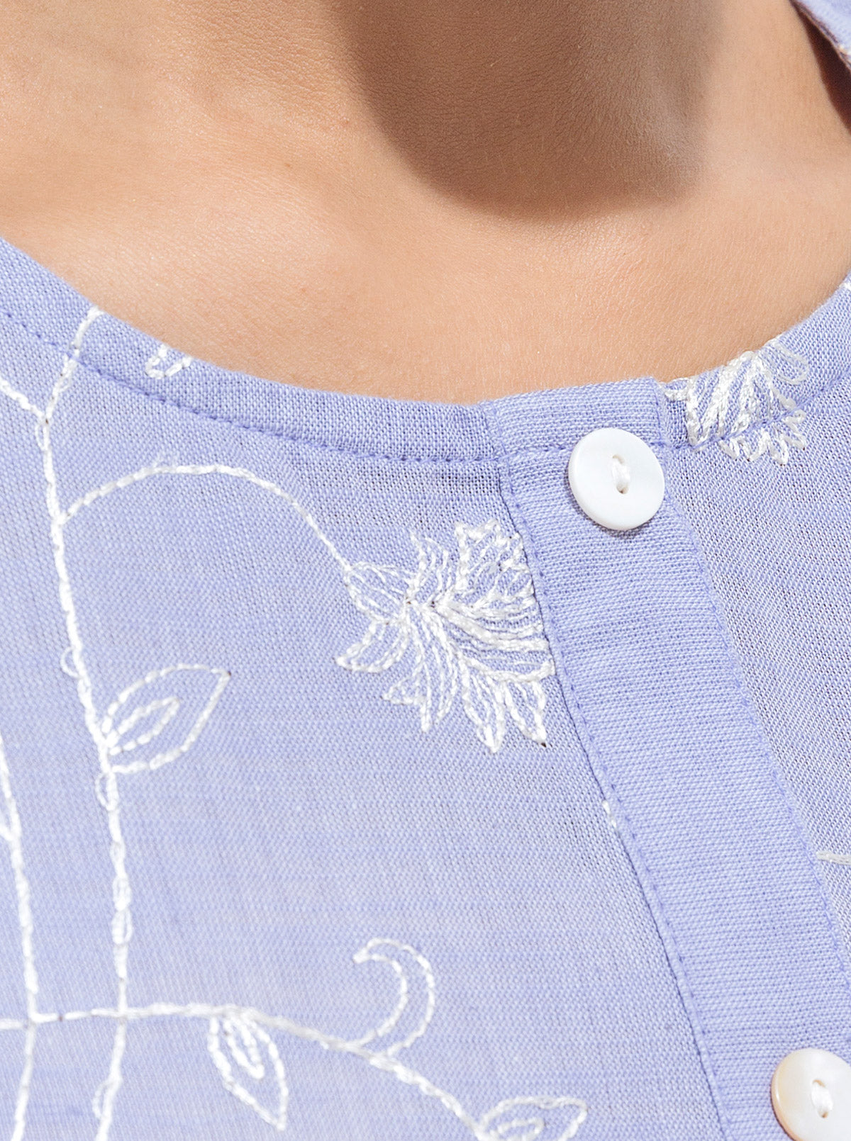 EMBROIDERED SHIRT