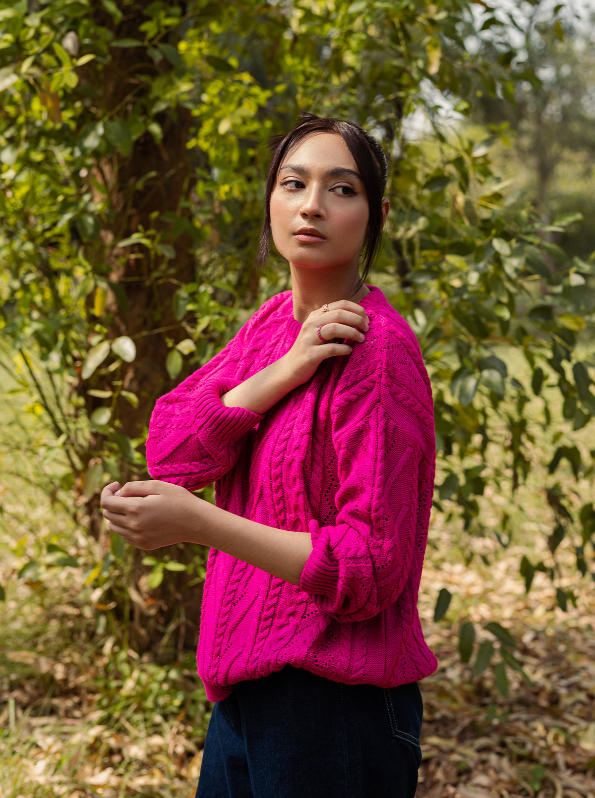 FUSCHIA CABLE KNIT SWEATER